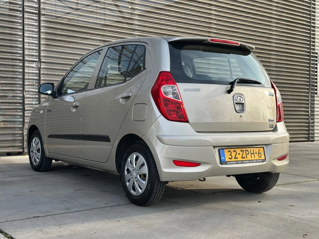 Hoofdafbeelding Hyundai i10