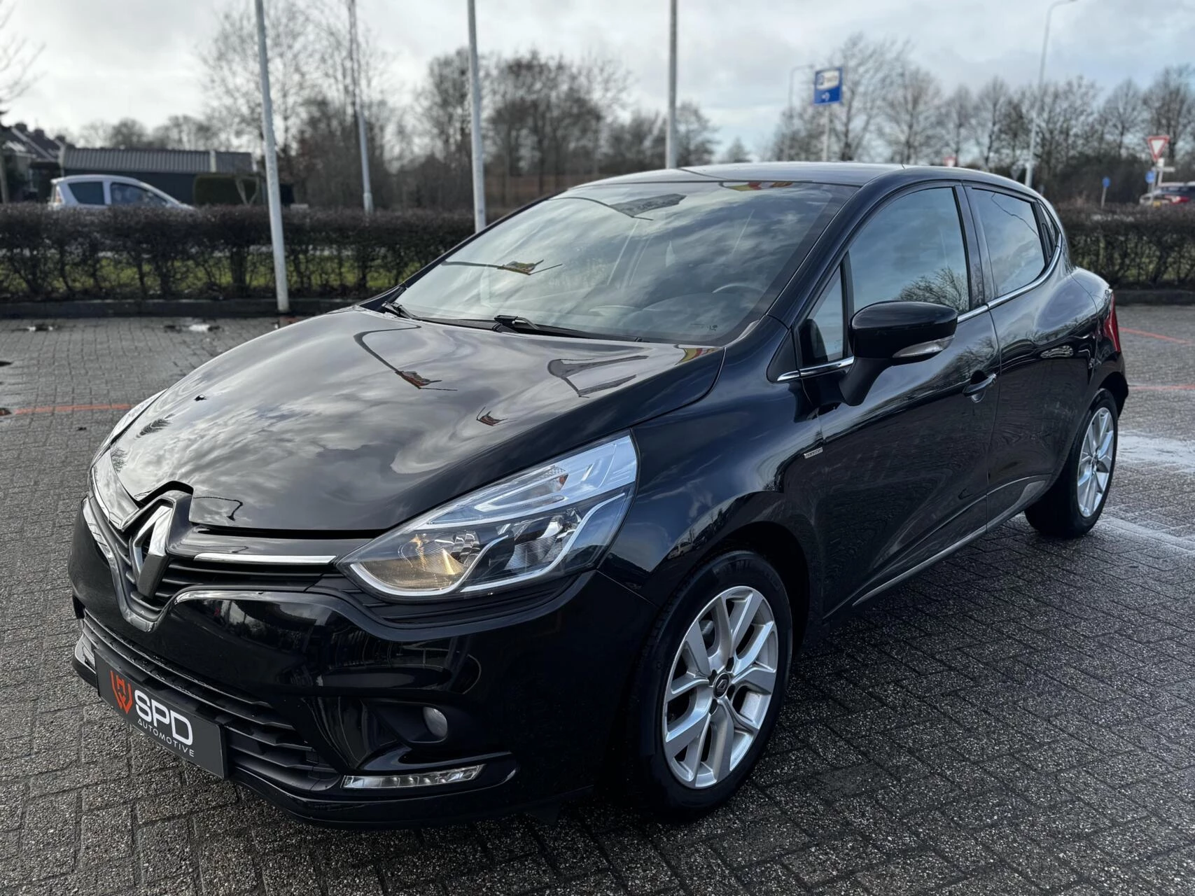 Hoofdafbeelding Renault Clio
