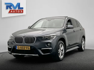 Hoofdafbeelding BMW X1 BMW X1 sDrive18d Centennial High Executive Trekhaak Navigatie Leder Panorama-dak