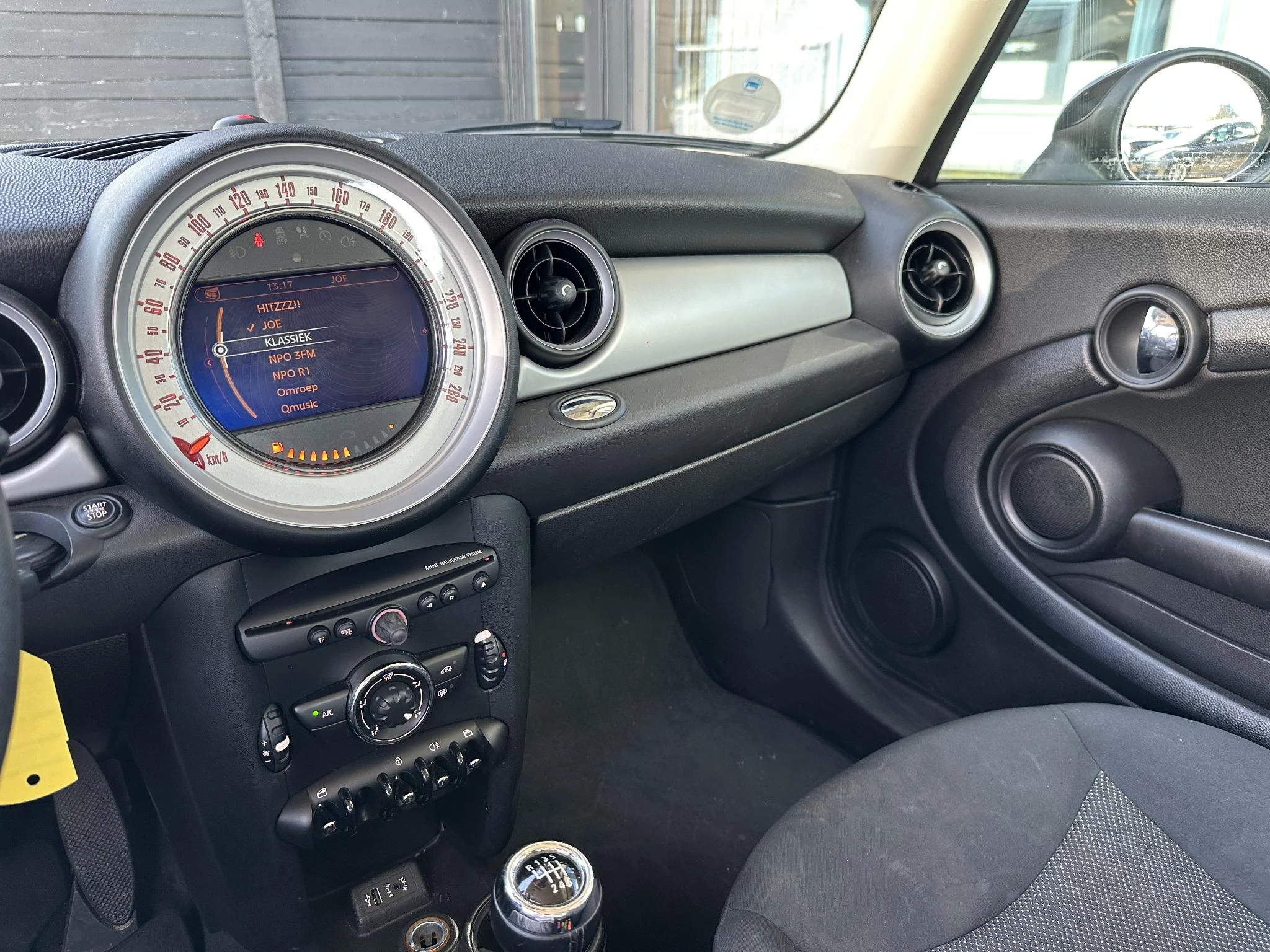 Hoofdafbeelding MINI One