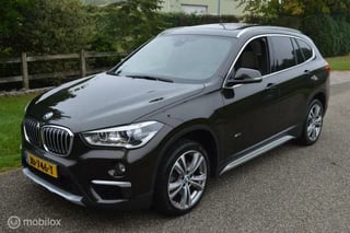 BMW X1 2016 sDrive16d/ Panorama /HUD /Led/Sportpakket BTW