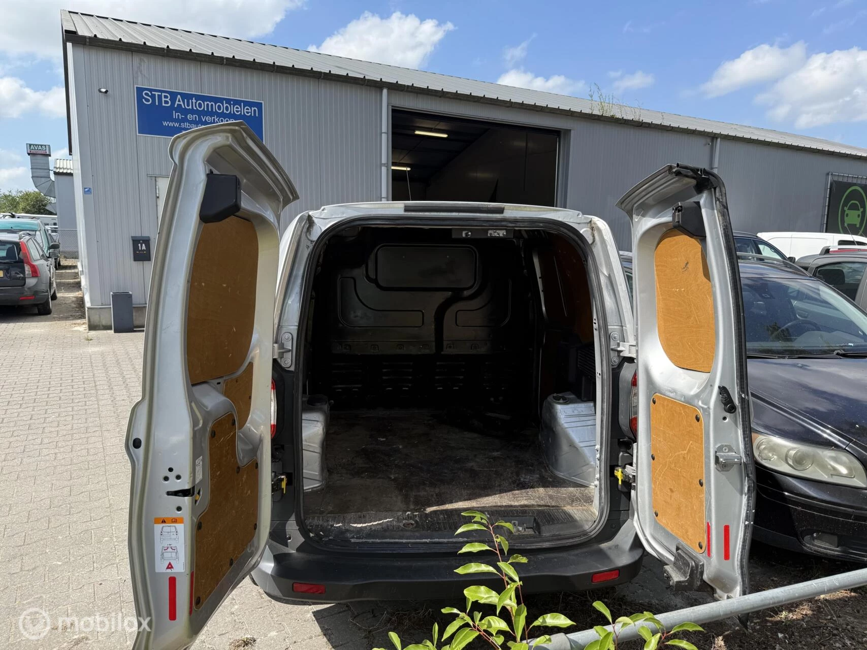 Hoofdafbeelding Ford Transit Courier