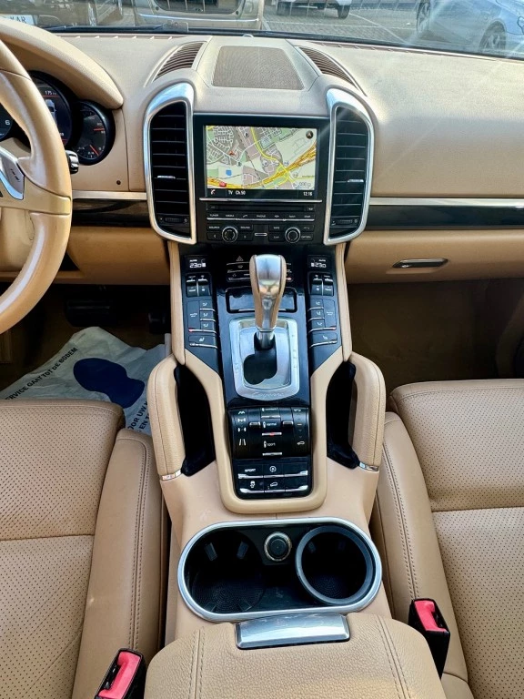 Hoofdafbeelding Porsche Cayenne