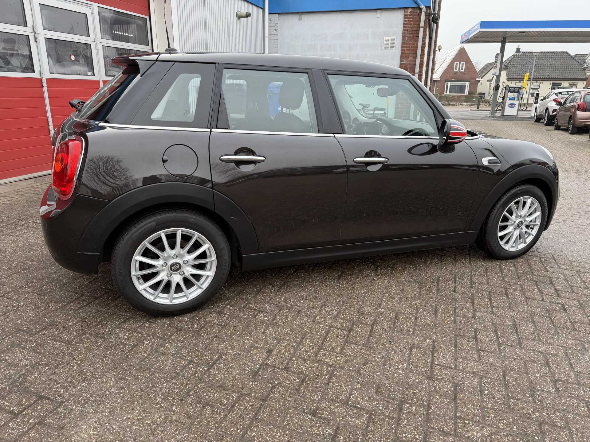 Hoofdafbeelding MINI One