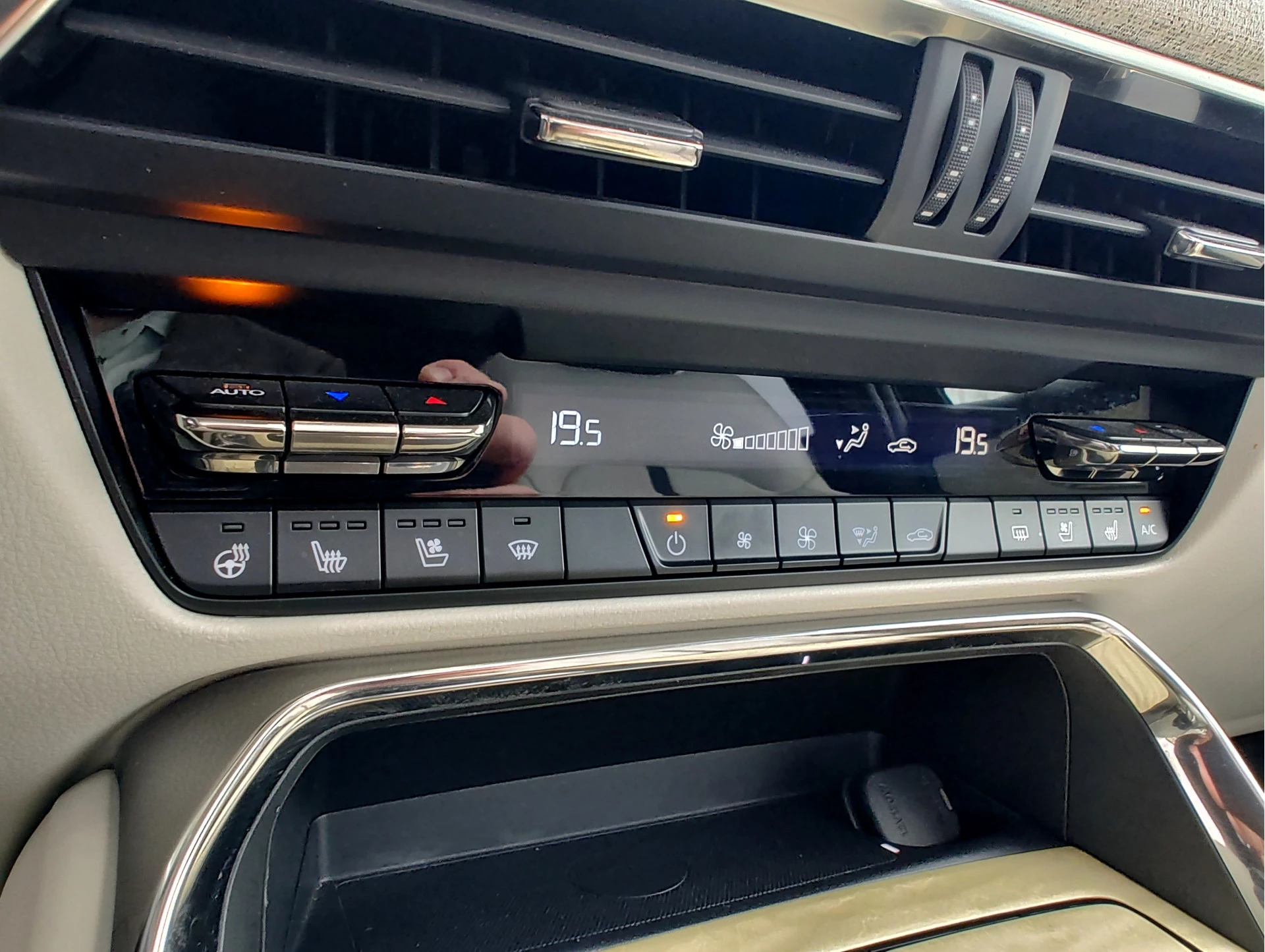 Hoofdafbeelding Mazda CX-60