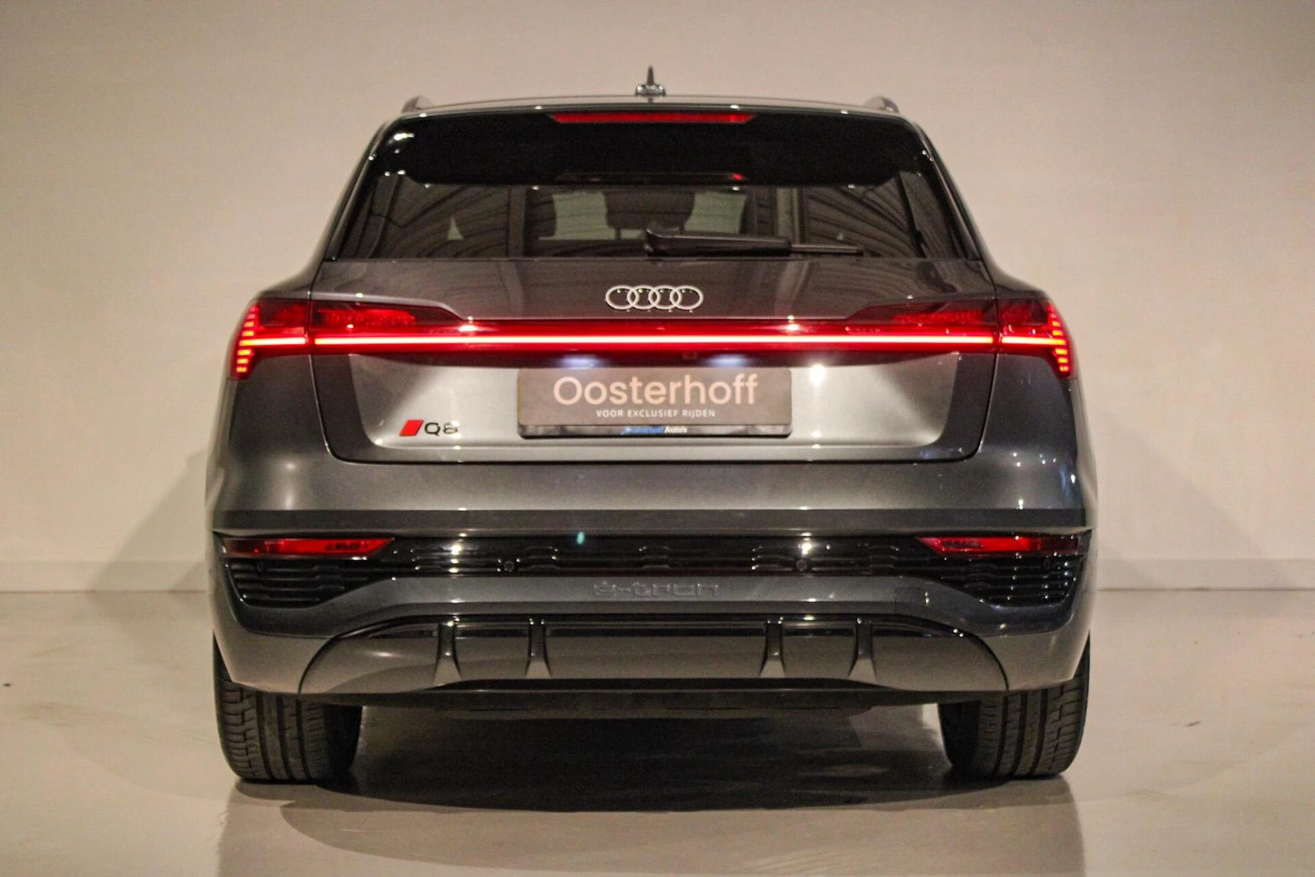 Hoofdafbeelding Audi Q8 e-tron