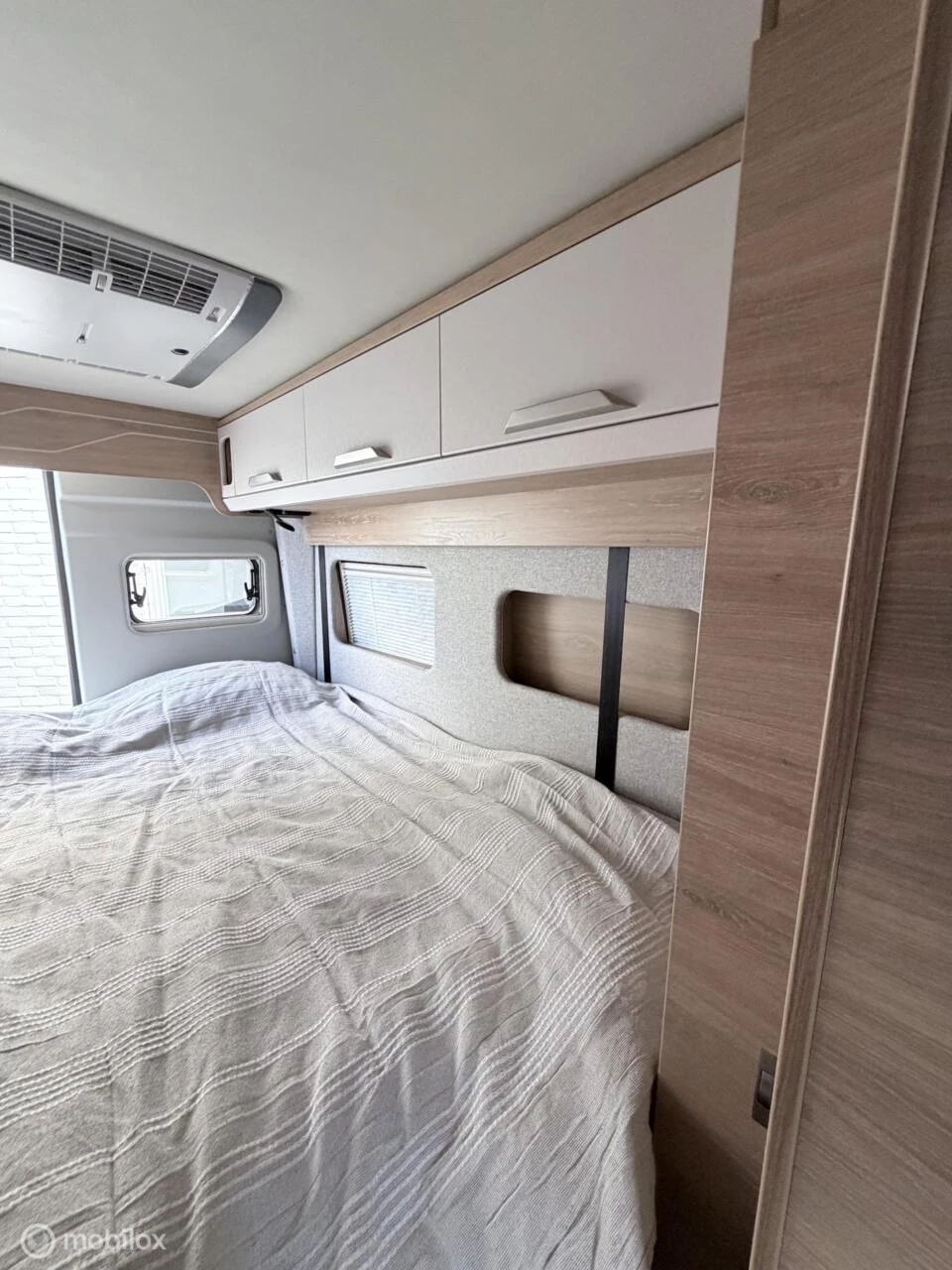 Hoofdafbeelding Knaus TGE 3.180