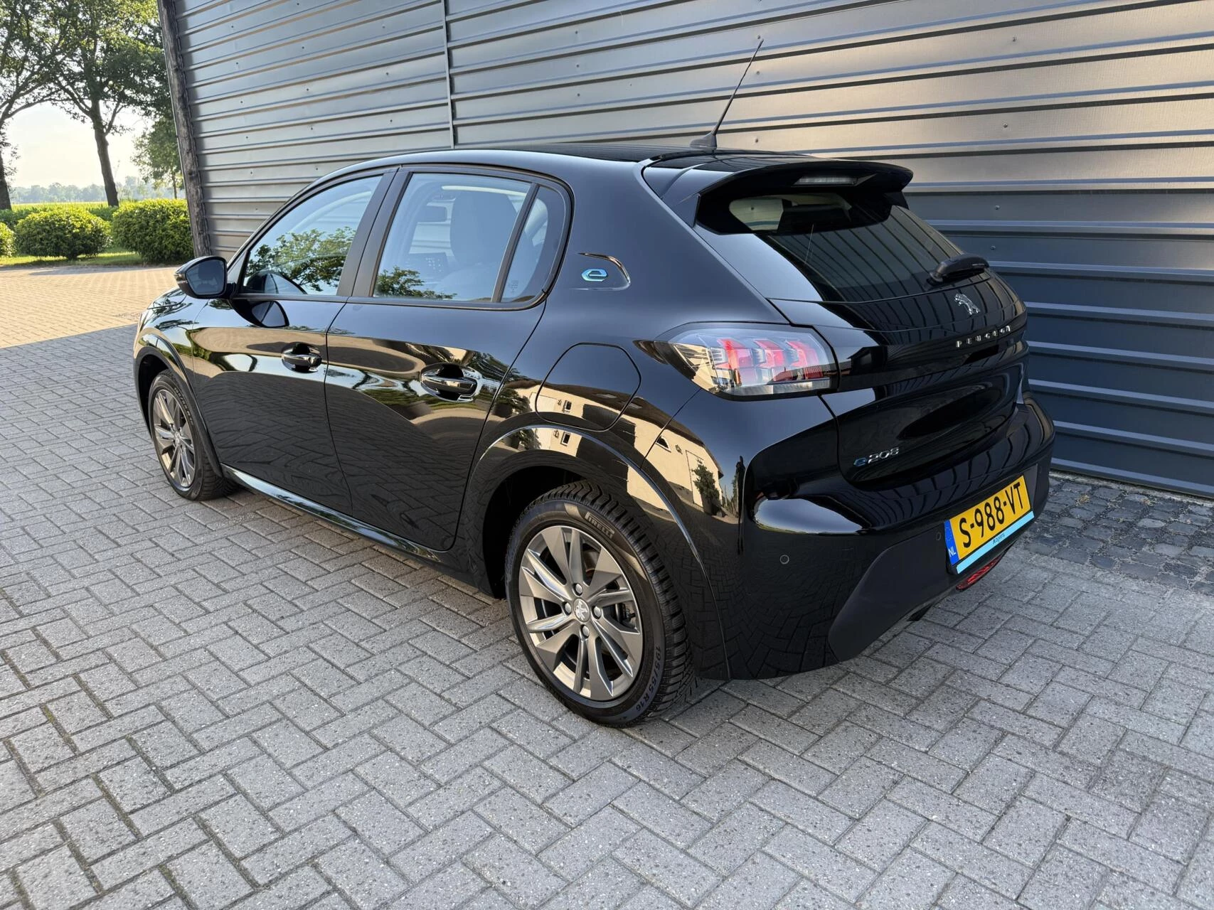 Hoofdafbeelding Peugeot e-208