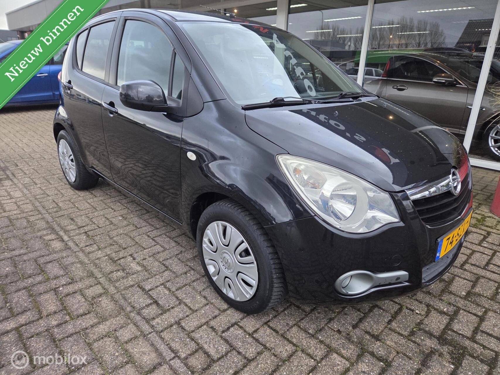 Hoofdafbeelding Opel Agila