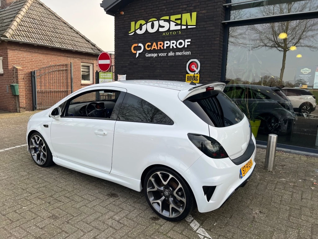 Hoofdafbeelding Opel Corsa