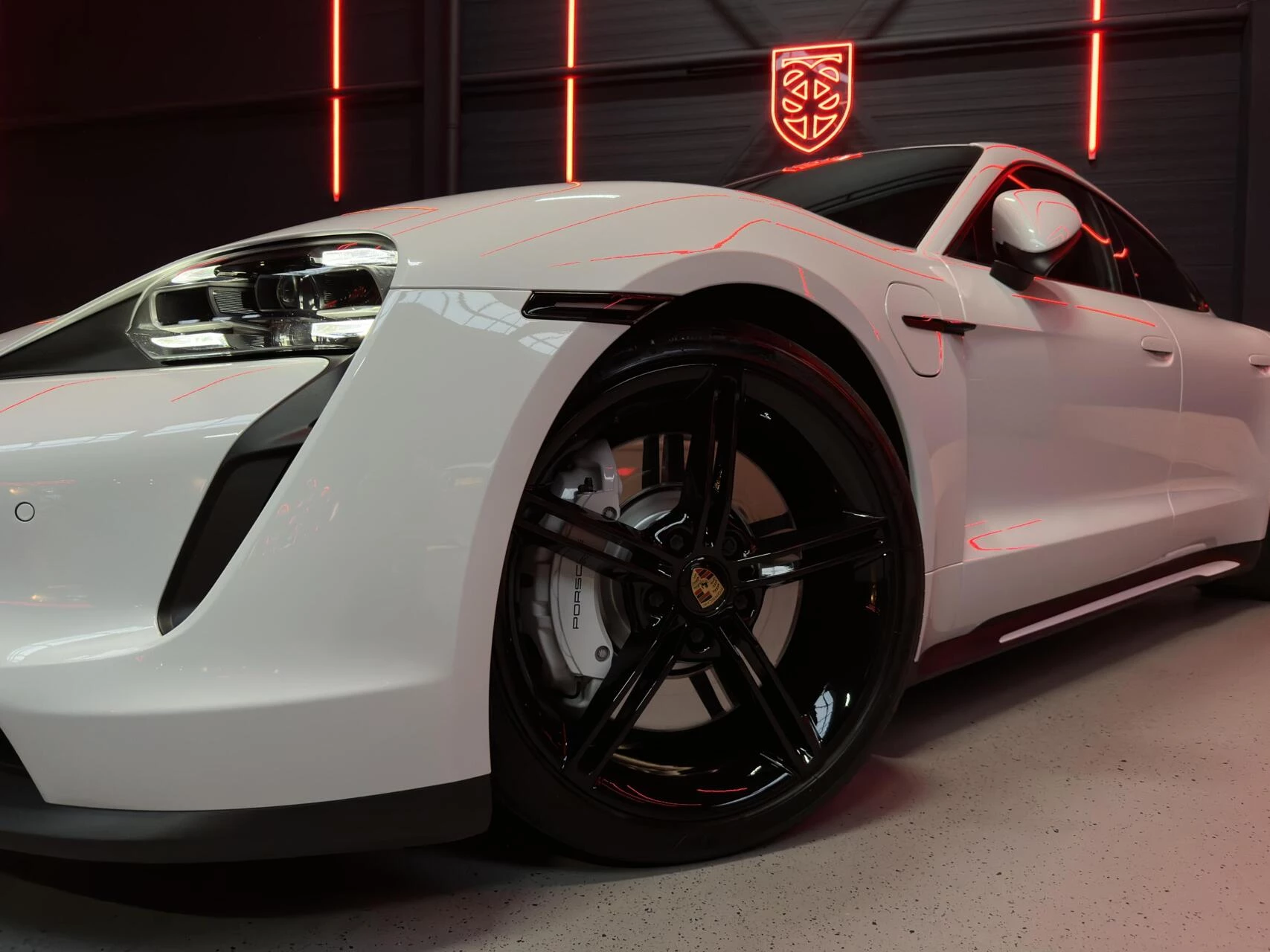 Hoofdafbeelding Porsche Taycan