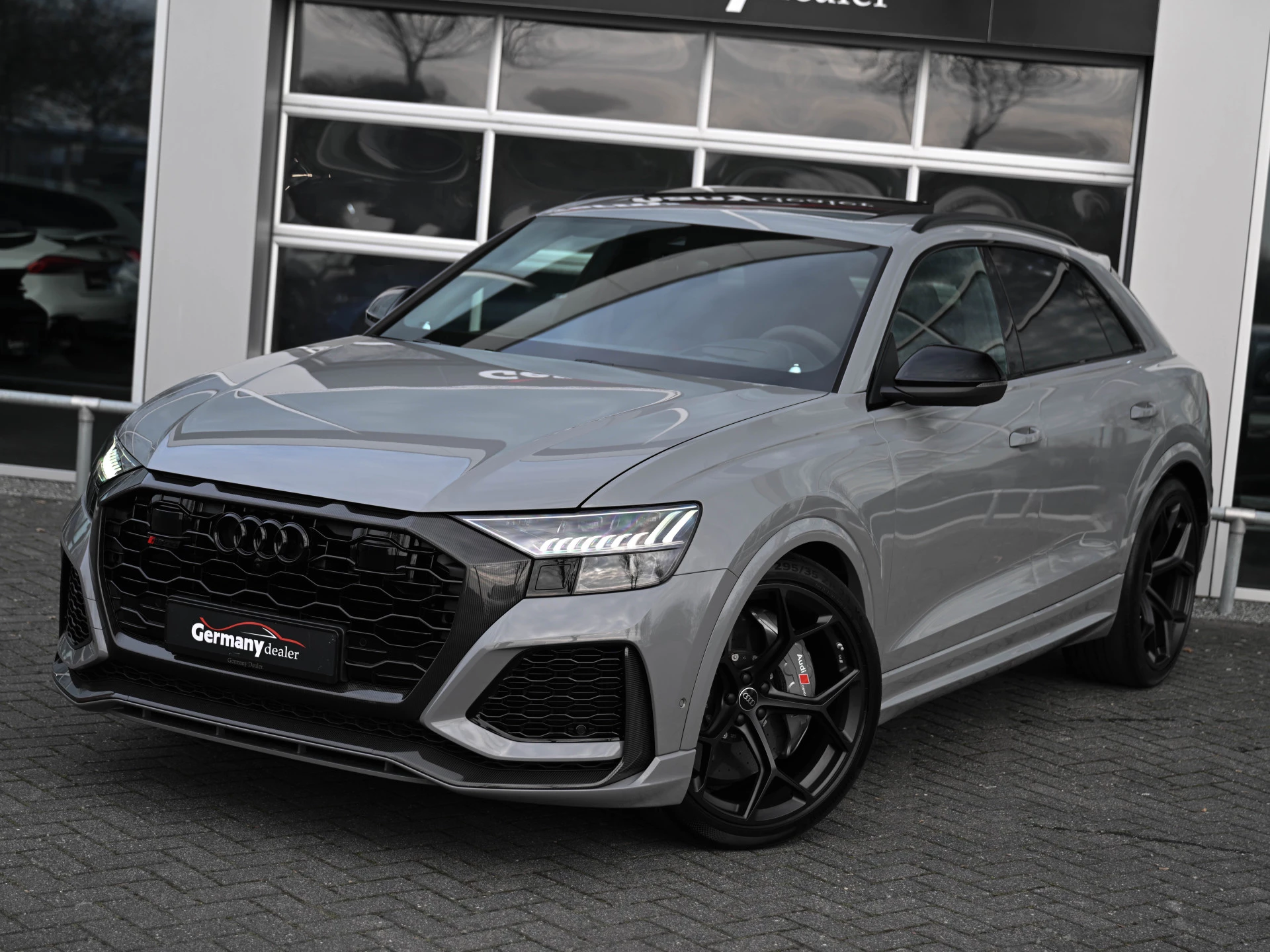 Hoofdafbeelding Audi RSQ8