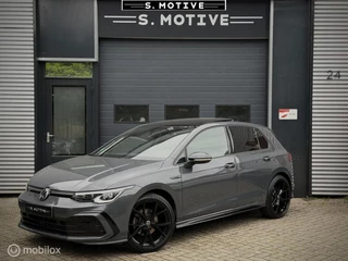 Volkswagen Golf 1.5 eTSI R-Line, Pano, IQ, Sfeer, Camera, Trekhaak