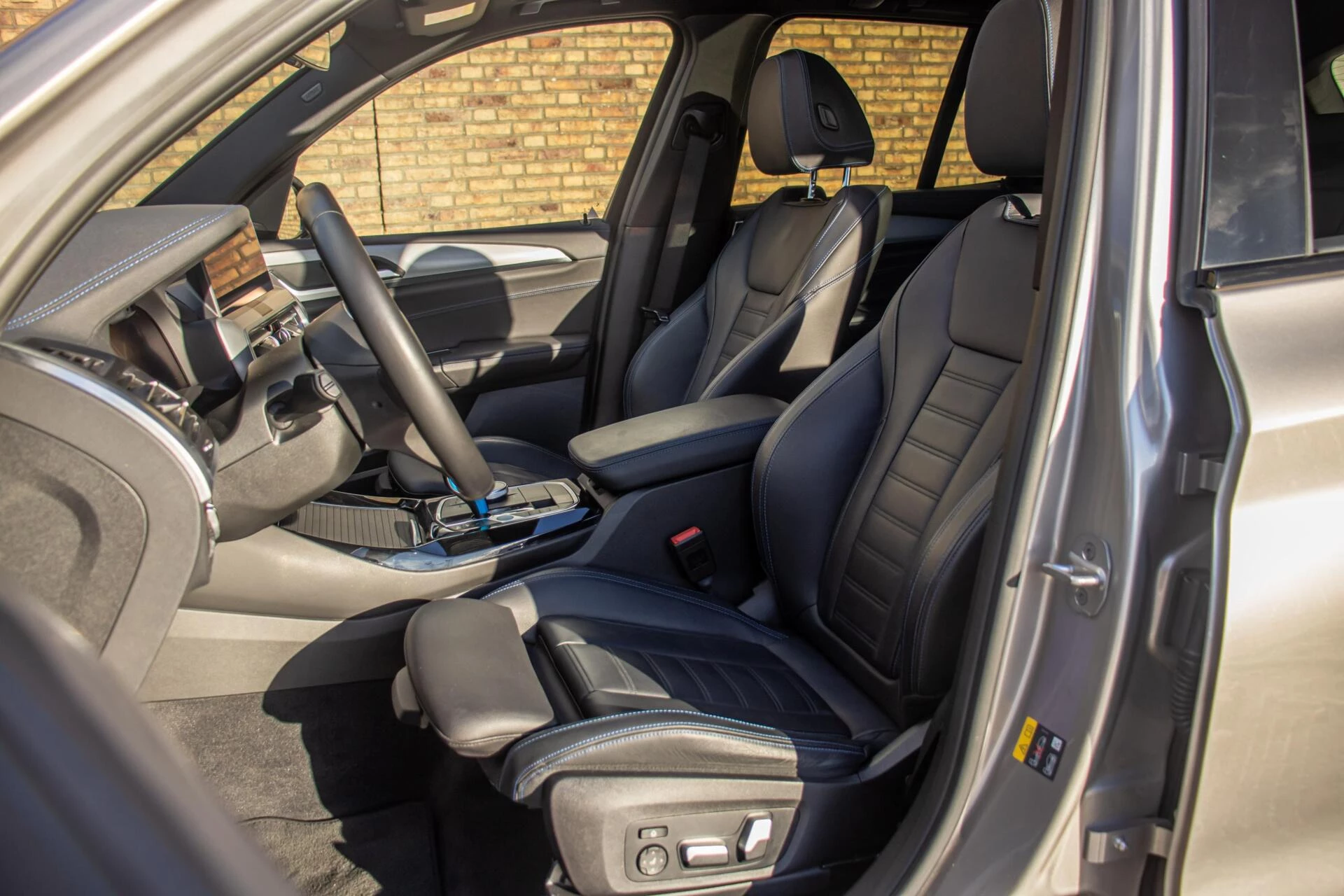 Hoofdafbeelding BMW iX3