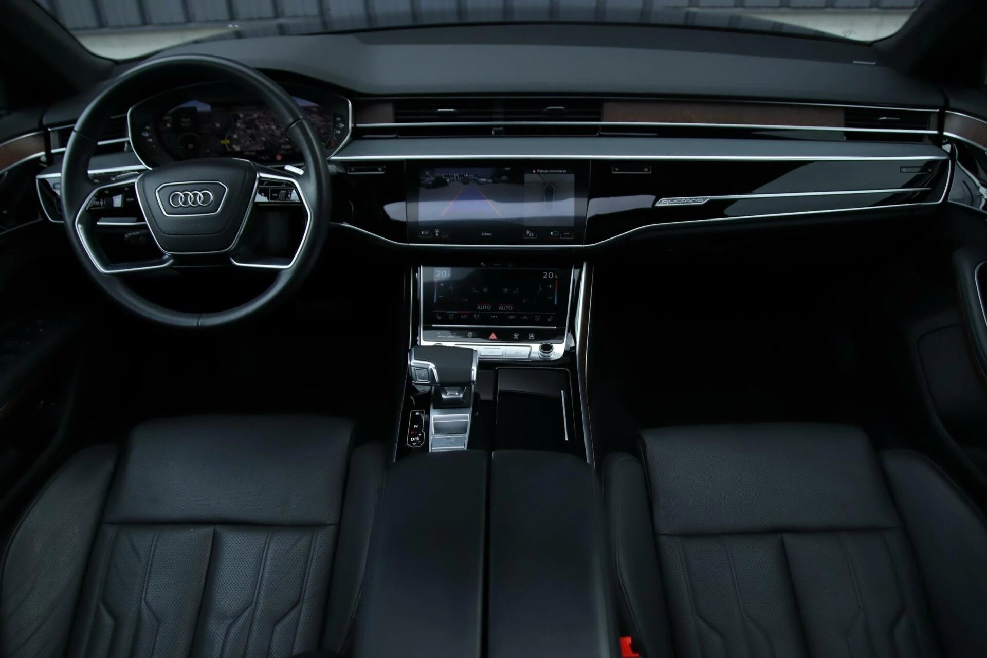 Hoofdafbeelding Audi A8