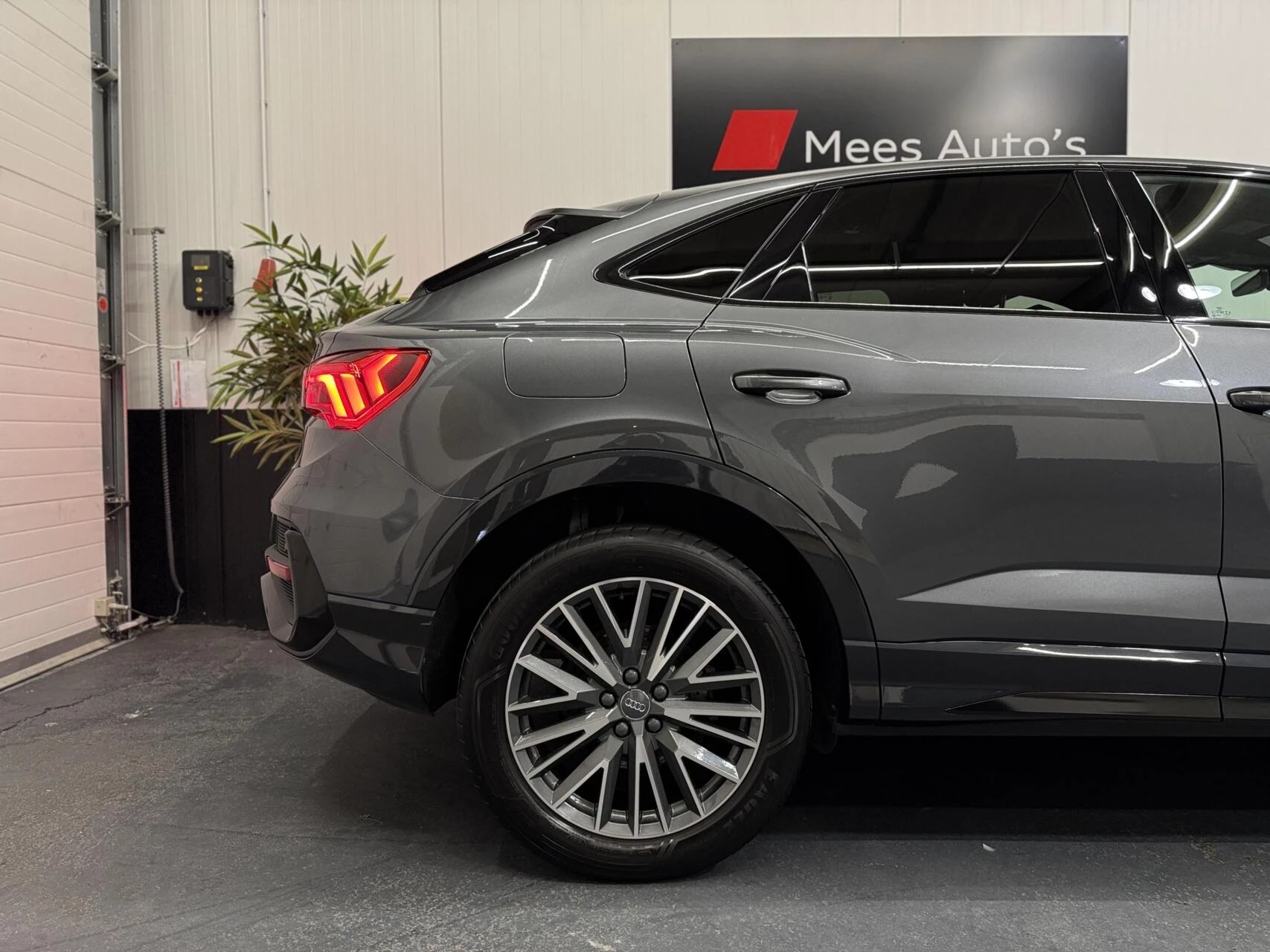 Hoofdafbeelding Audi Q3