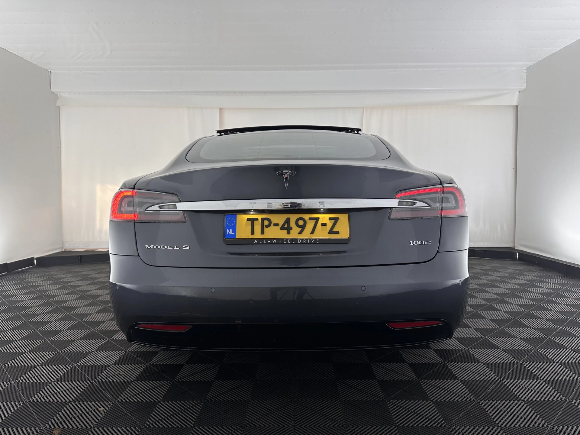Hoofdafbeelding Tesla Model S