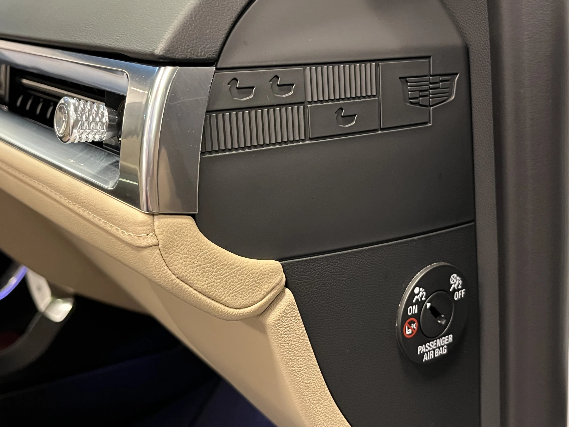 Hoofdafbeelding Cadillac LYRIQ