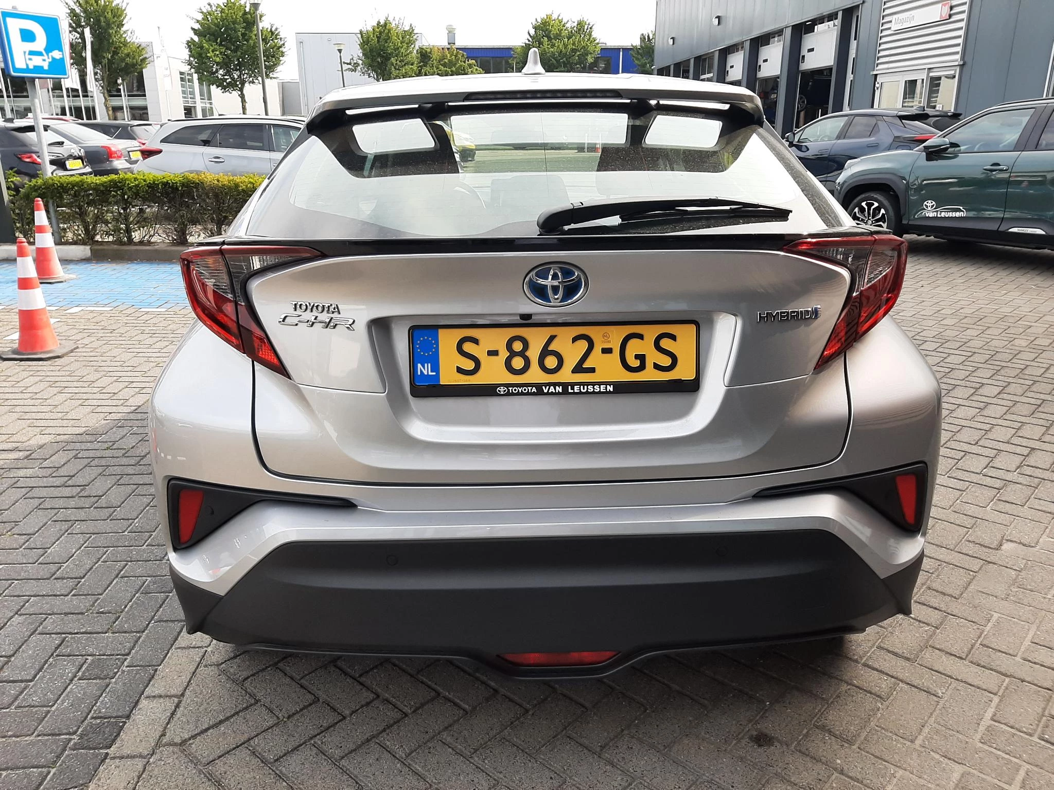 Hoofdafbeelding Toyota C-HR