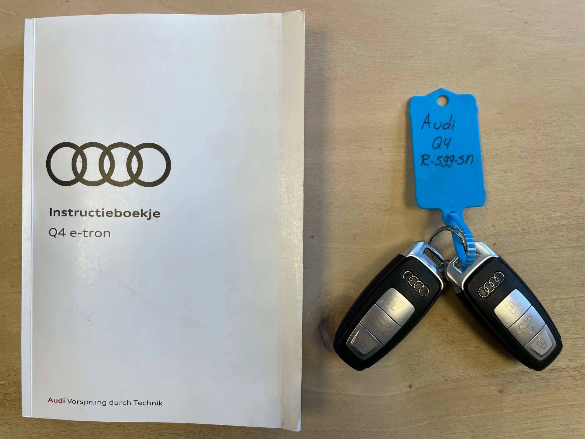Hoofdafbeelding Audi Q4 e-tron