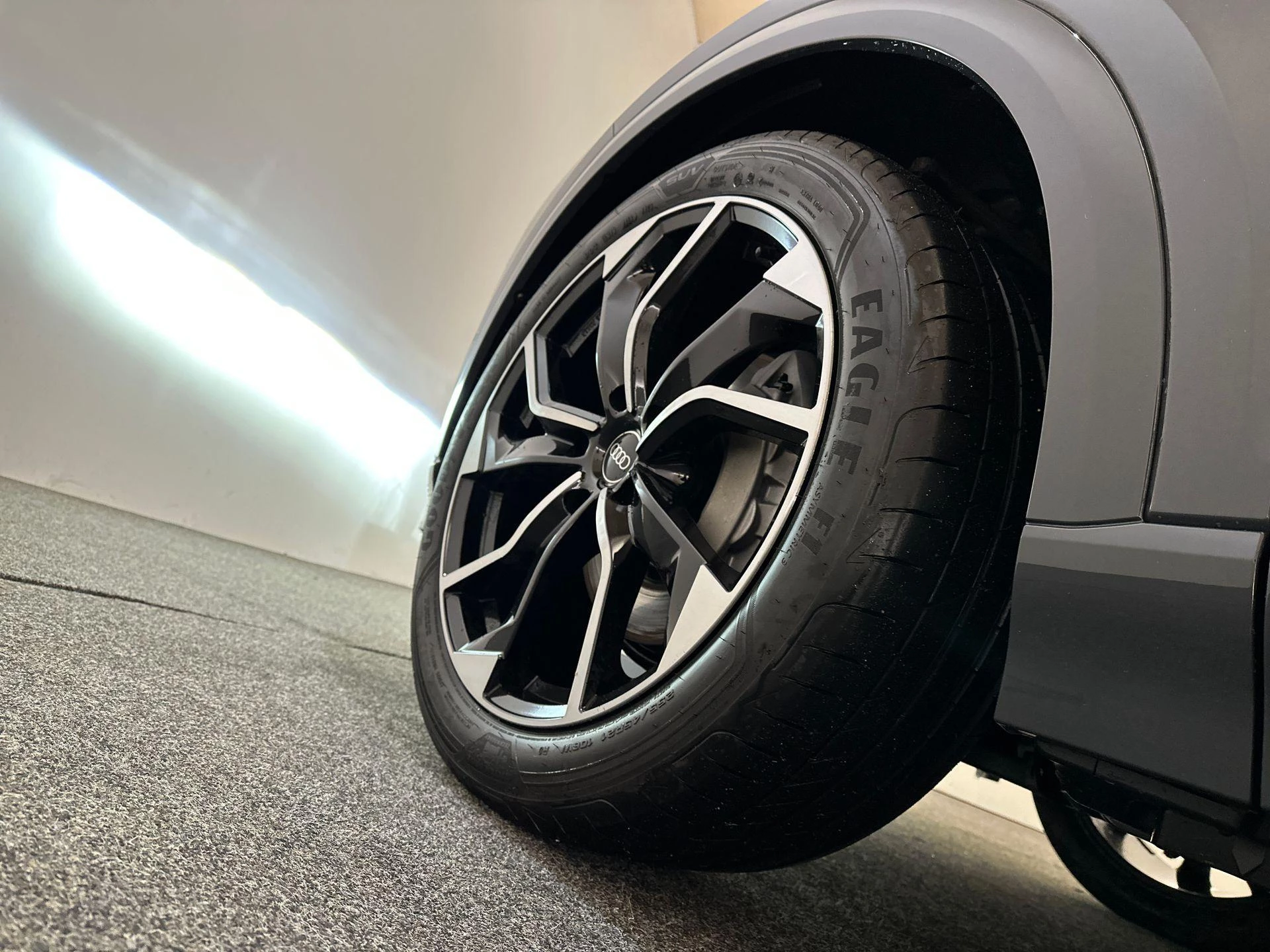 Hoofdafbeelding Audi Q6 e-tron