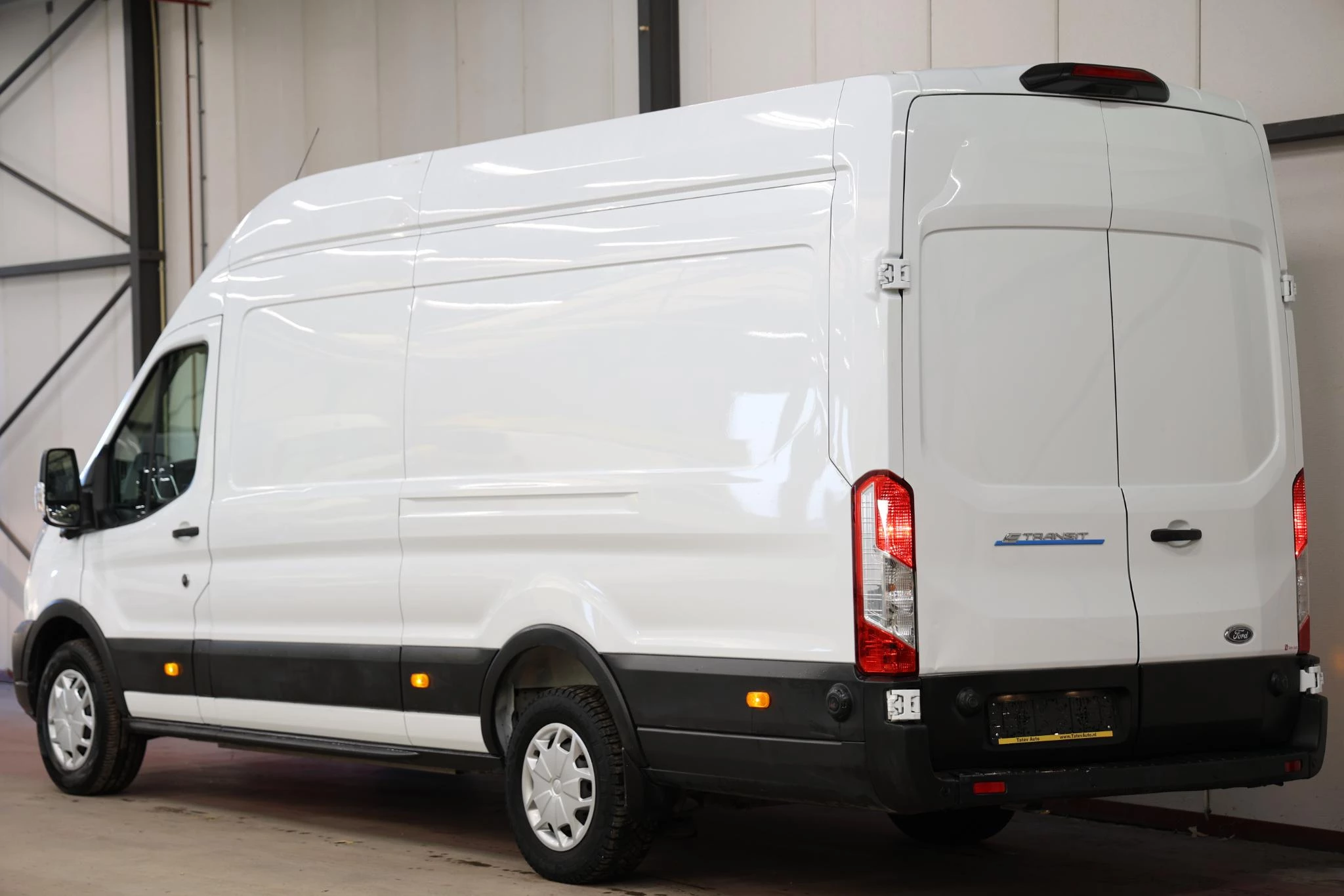 Hoofdafbeelding Ford E-Transit