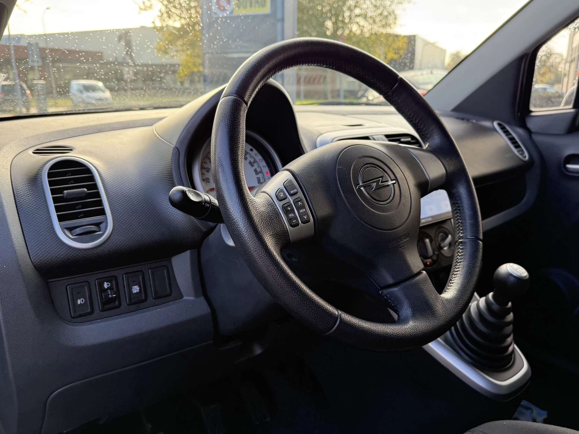 Hoofdafbeelding Opel Agila