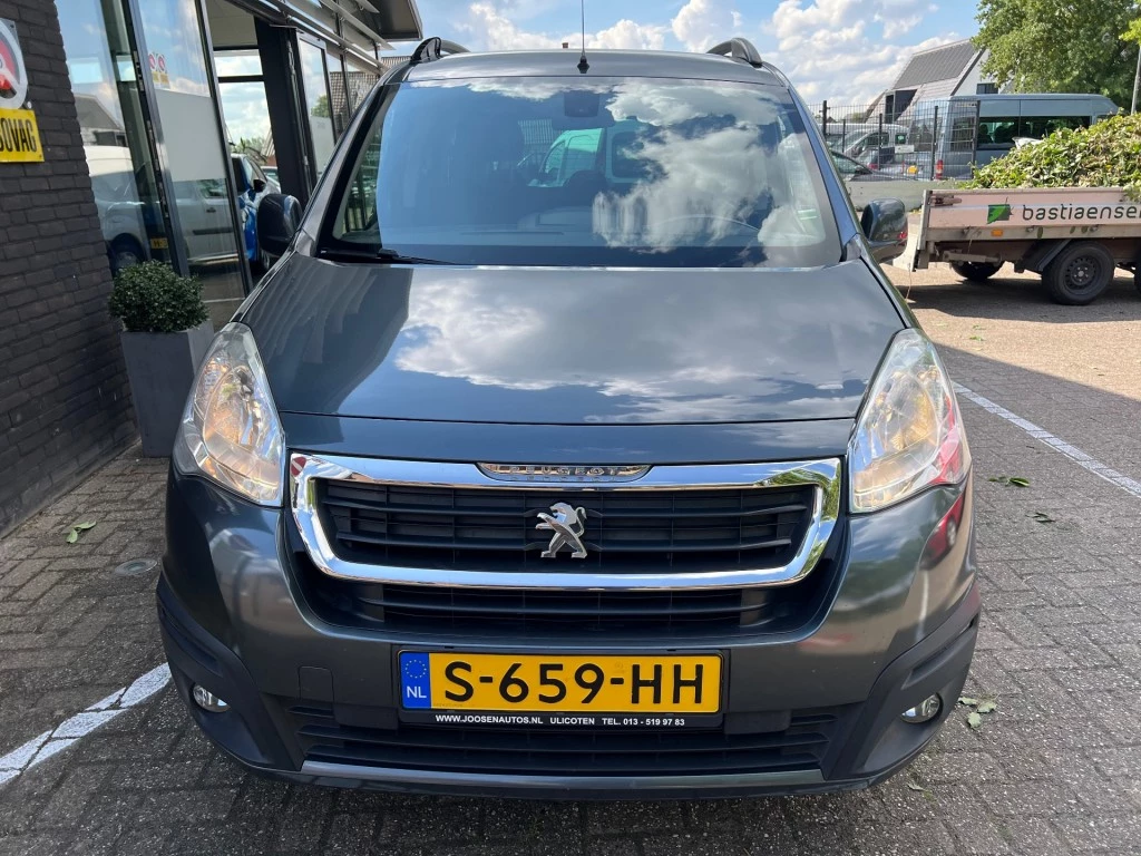 Hoofdafbeelding Peugeot Partner
