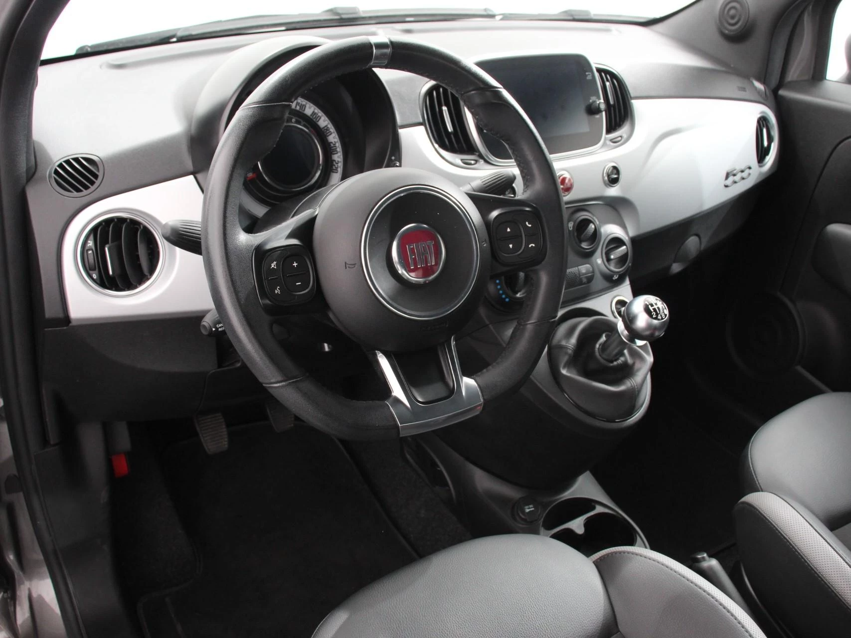 Hoofdafbeelding Fiat 500C