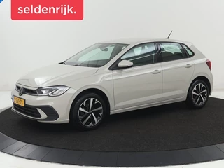 Volkswagen Polo 1.0 TSI Life Business | Stoelverwarming |  Adaptive cruise | Carplay | Trekhaak | Navigatie | Full LED | 16'' | Climate control | DAB | Bluetooth