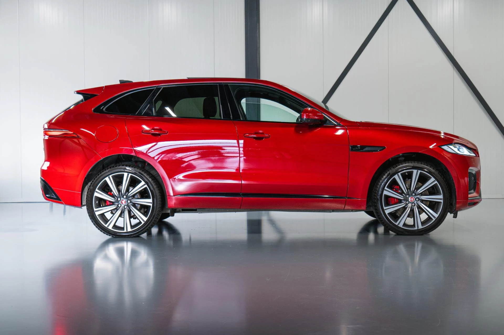 Hoofdafbeelding Jaguar F-PACE