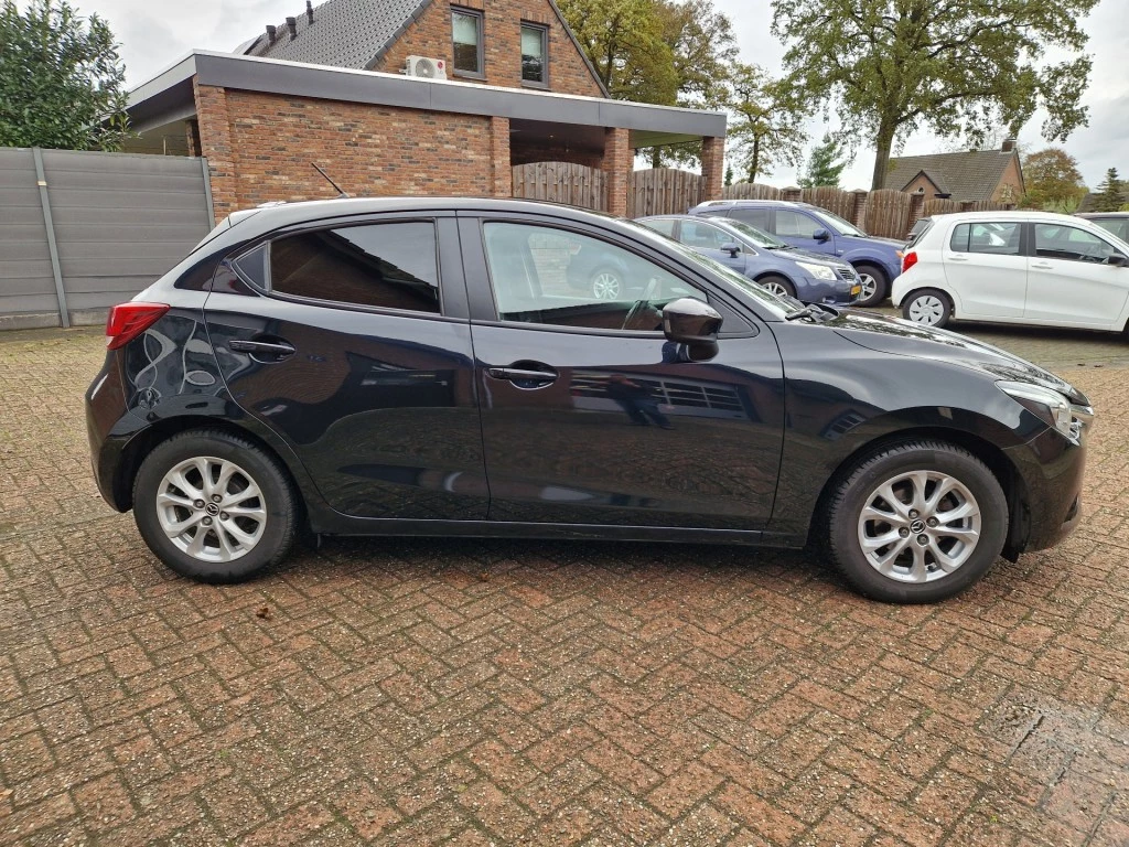 Hoofdafbeelding Mazda 2
