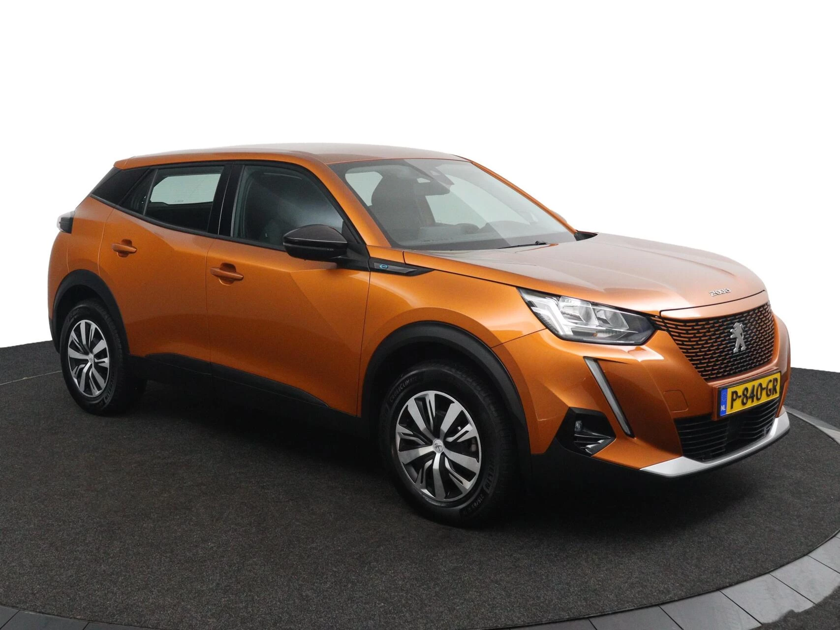 Hoofdafbeelding Peugeot e-2008