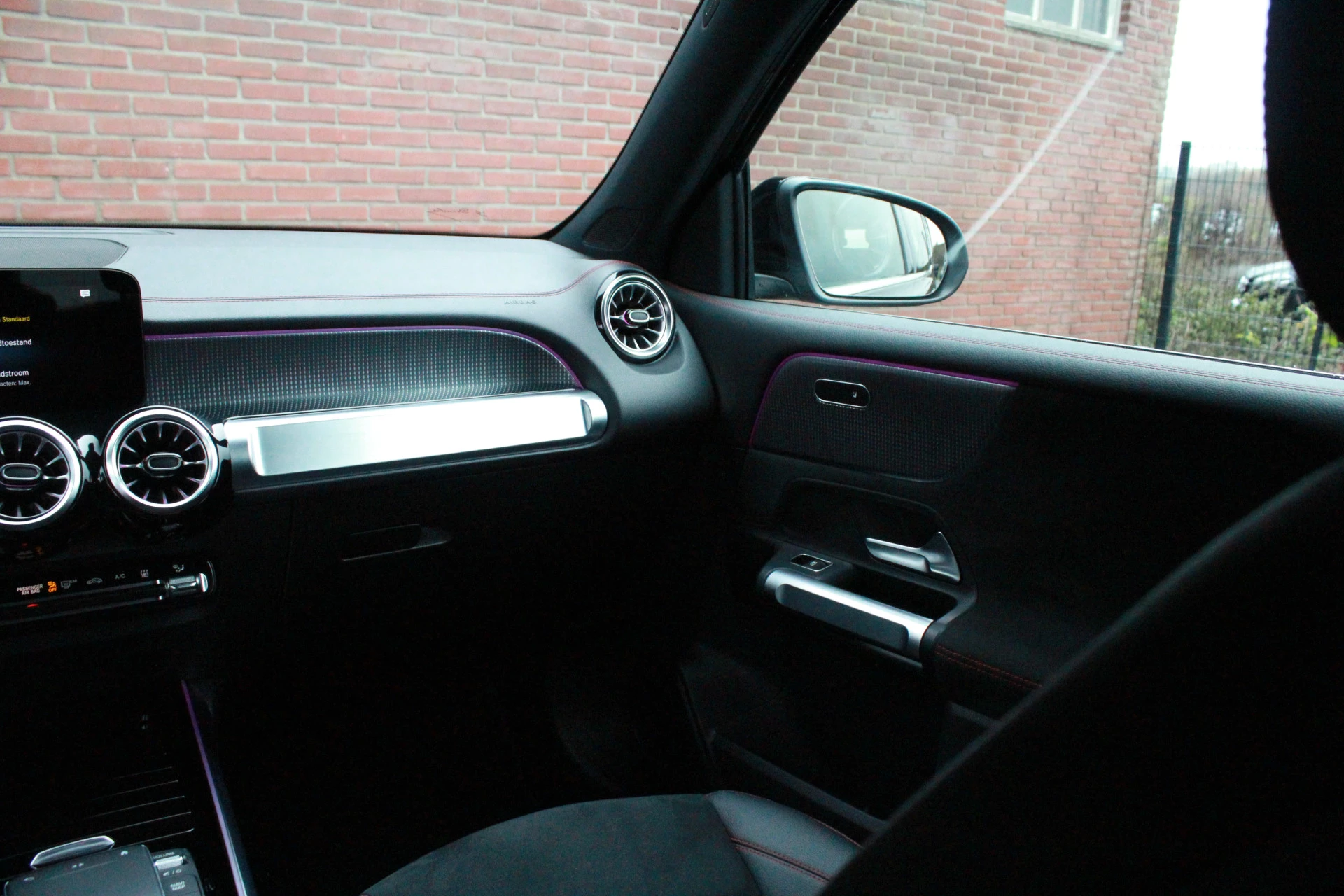 Hoofdafbeelding Mercedes-Benz EQB