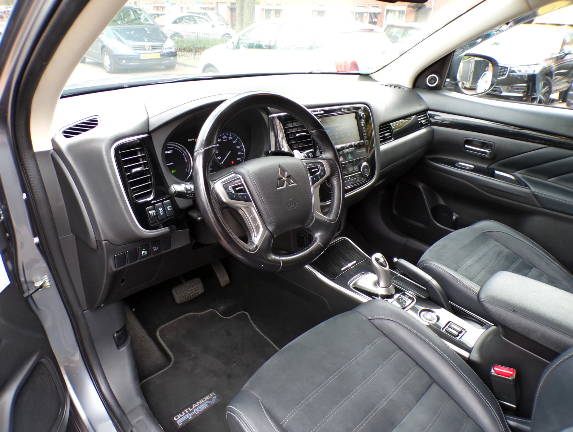Hoofdafbeelding Mitsubishi Outlander