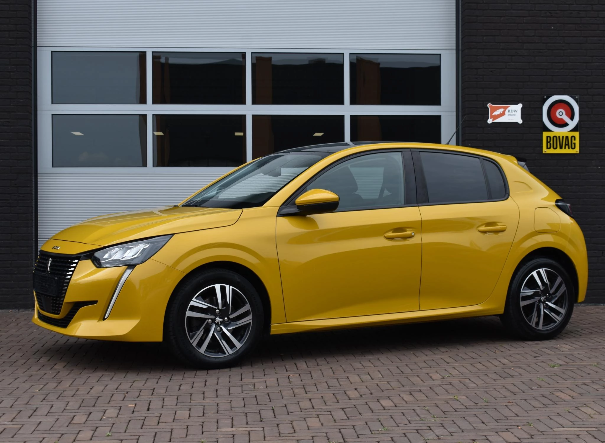 Hoofdafbeelding Peugeot 208