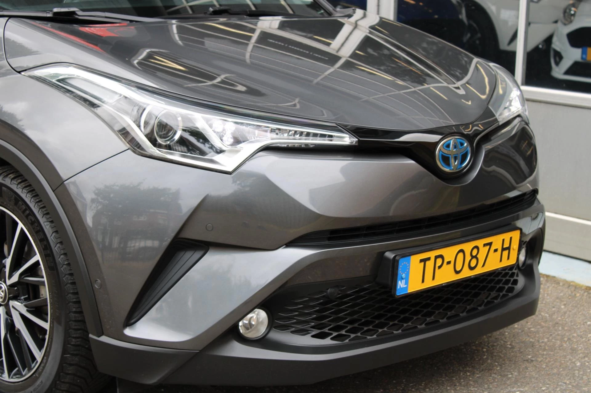 Hoofdafbeelding Toyota C-HR