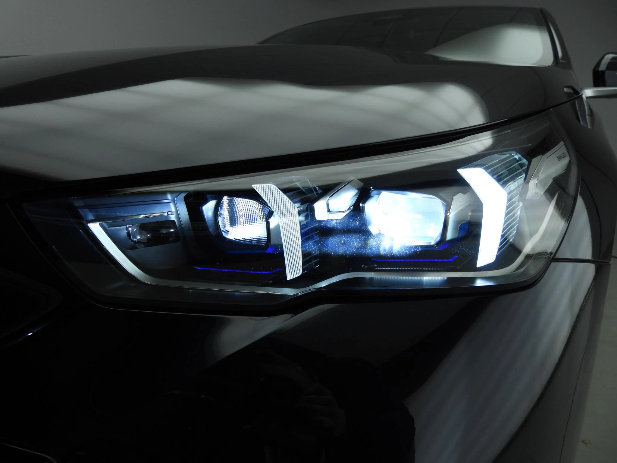 Hoofdafbeelding BMW i5