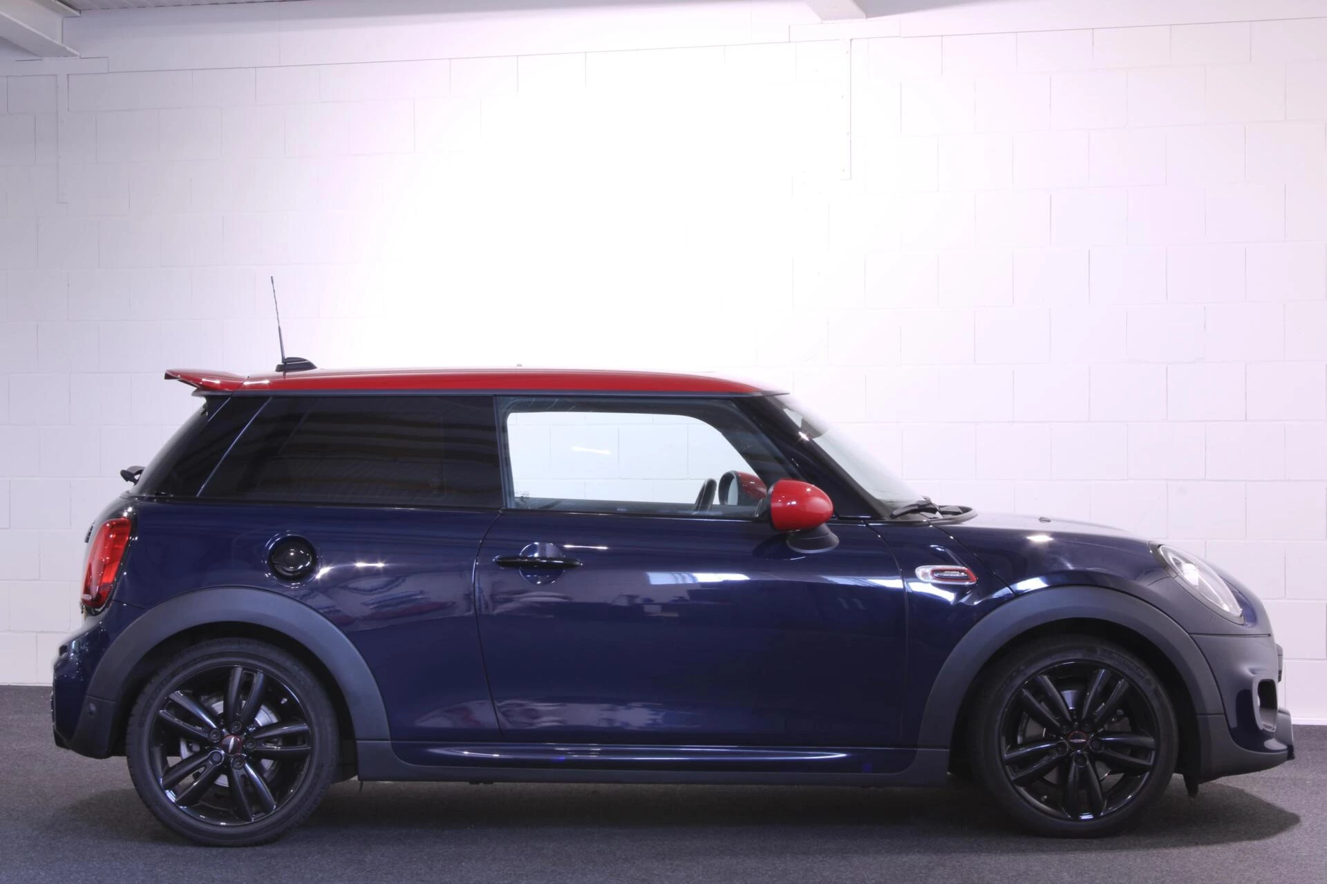 Hoofdafbeelding MINI 3-deurs