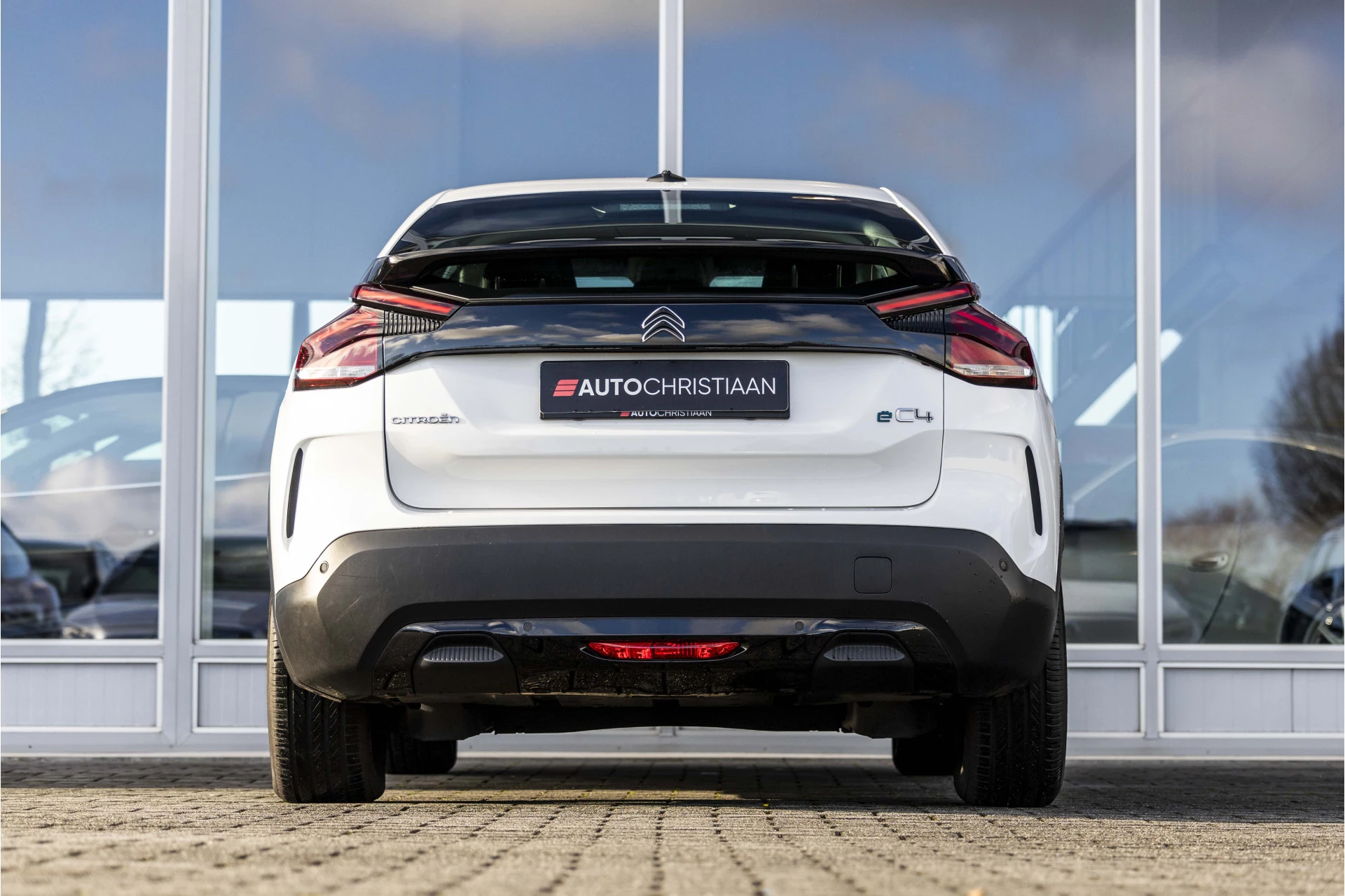 Hoofdafbeelding Citroën ë-C4