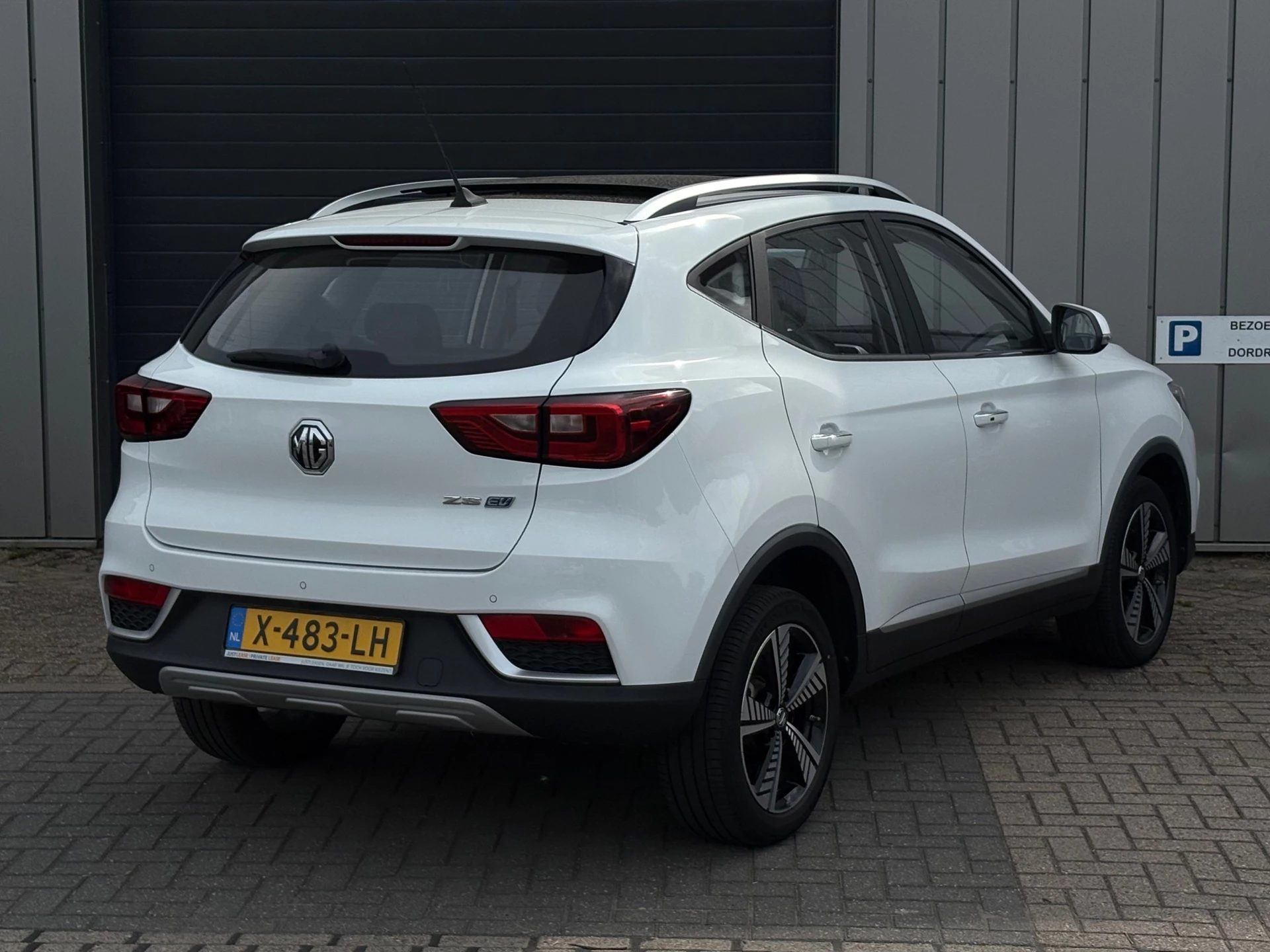 Hoofdafbeelding MG ZS