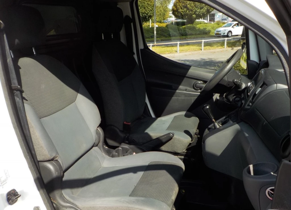 Hoofdafbeelding Nissan NV200