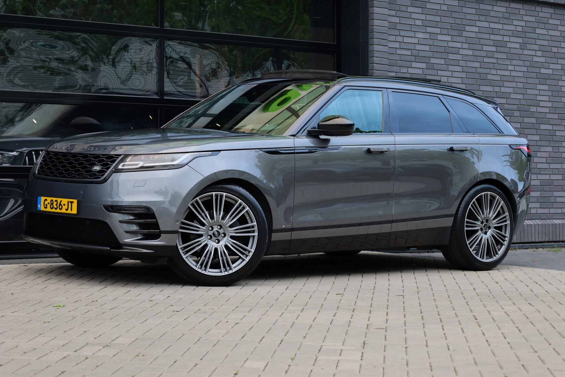 Hoofdafbeelding Land Rover Range Rover Velar