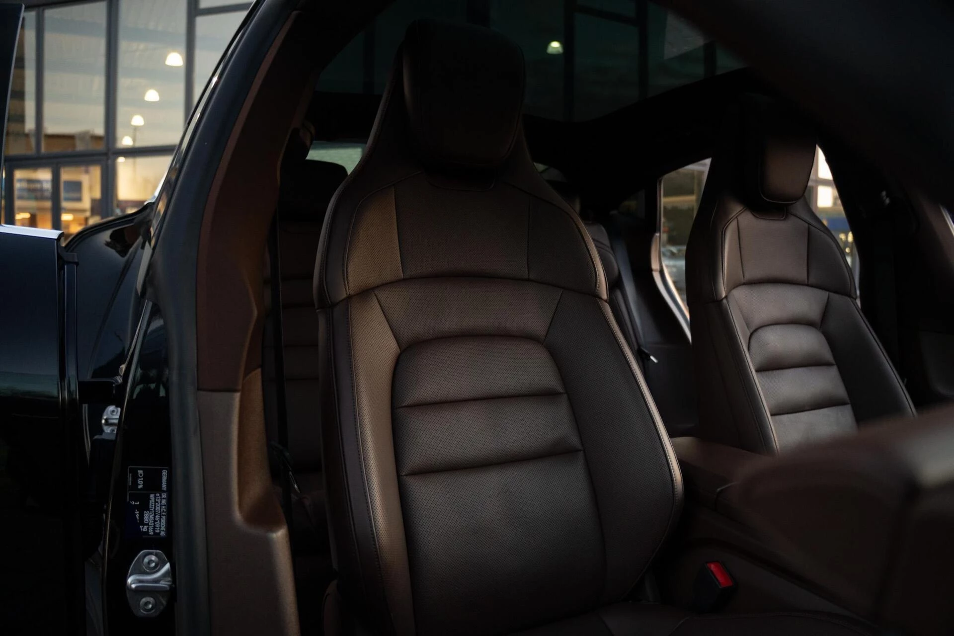 Hoofdafbeelding Porsche Taycan