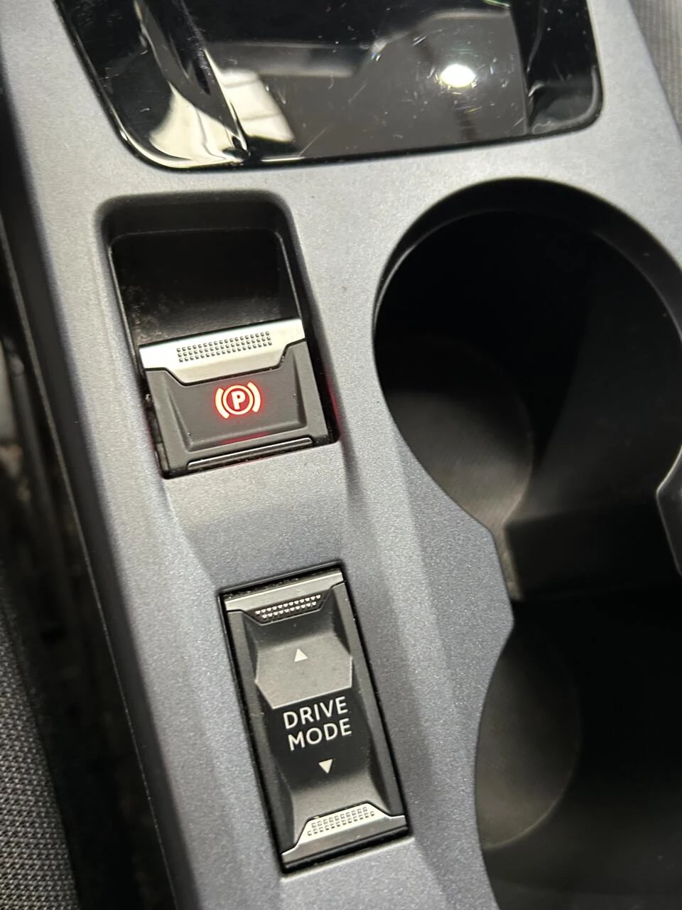 Hoofdafbeelding Peugeot e-2008