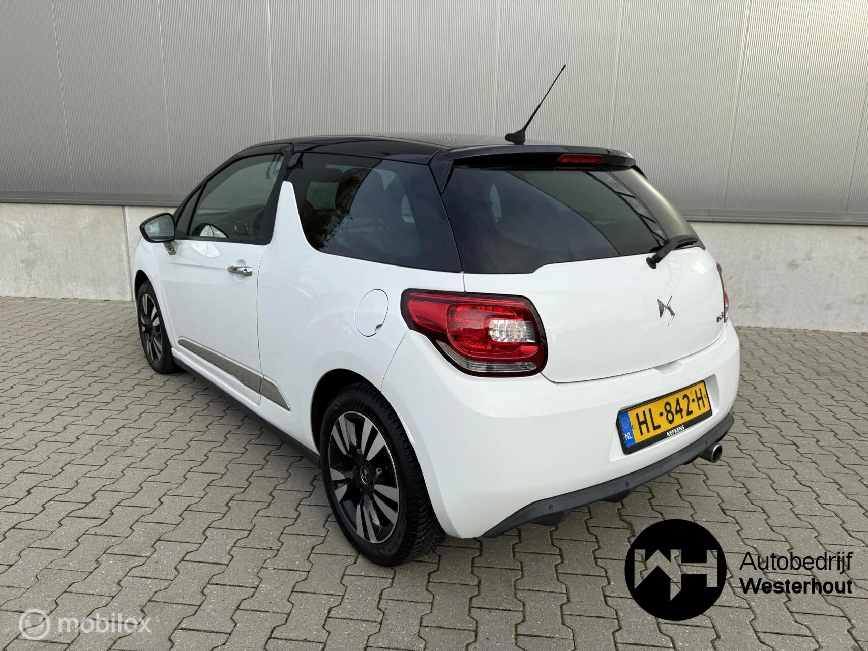 Hoofdafbeelding DS DS 3