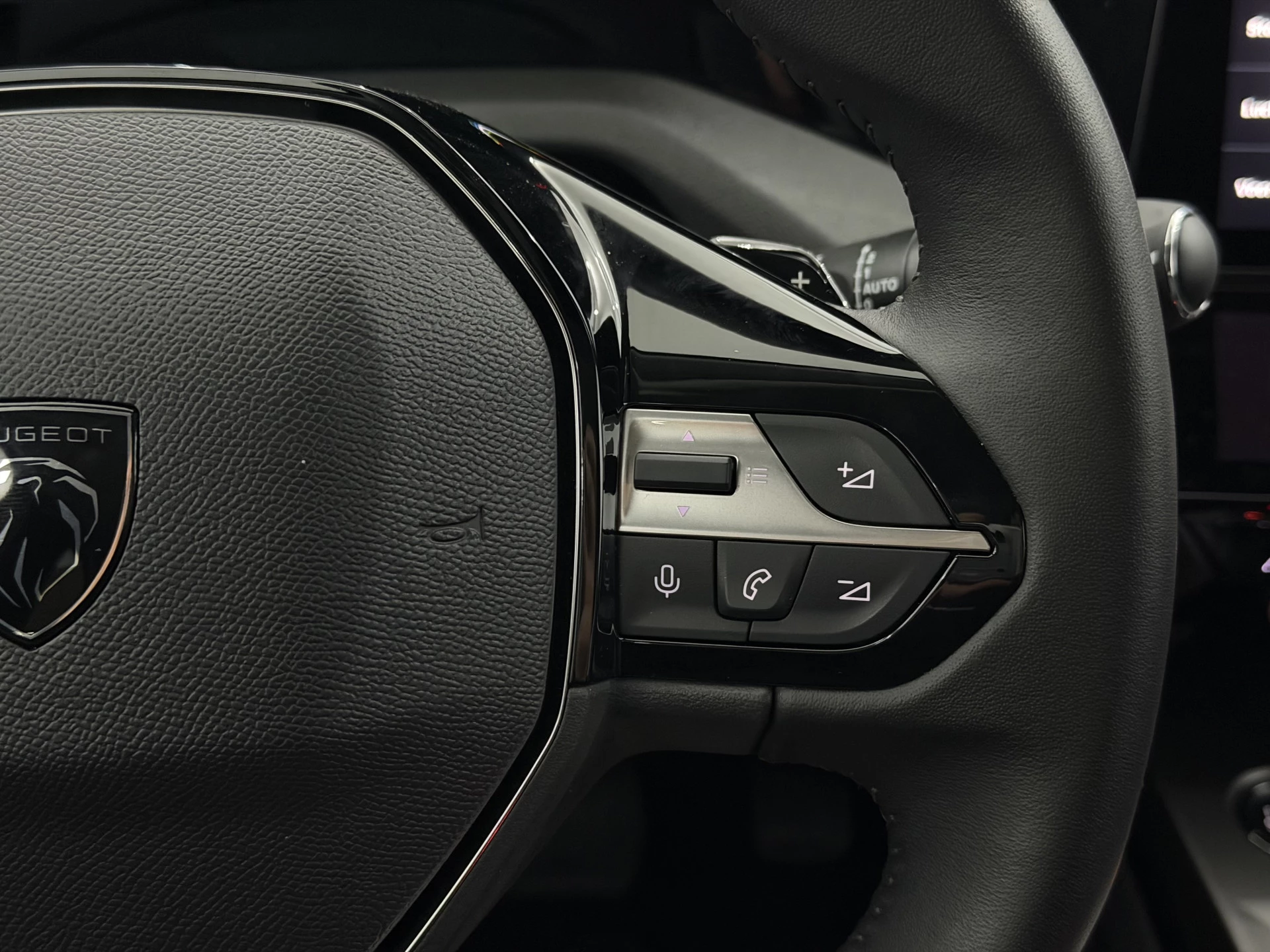 Hoofdafbeelding Peugeot 408