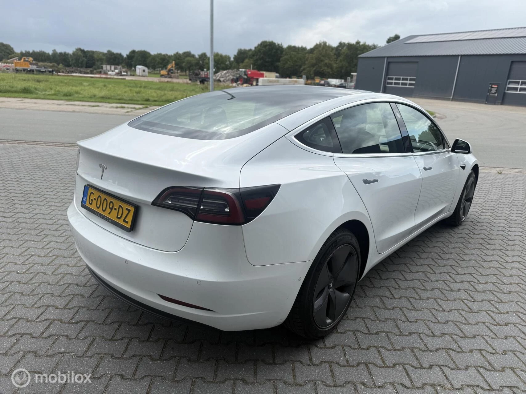 Hoofdafbeelding Tesla Model 3