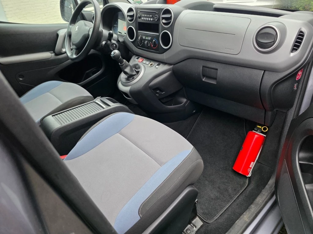 Hoofdafbeelding Peugeot Partner