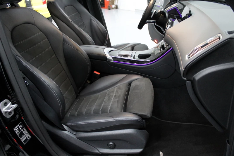 Hoofdafbeelding Mercedes-Benz EQC